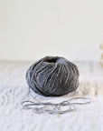 De Rerum Natura Ulysse - De Rerum Natura - Granit - The Little Yarn Store