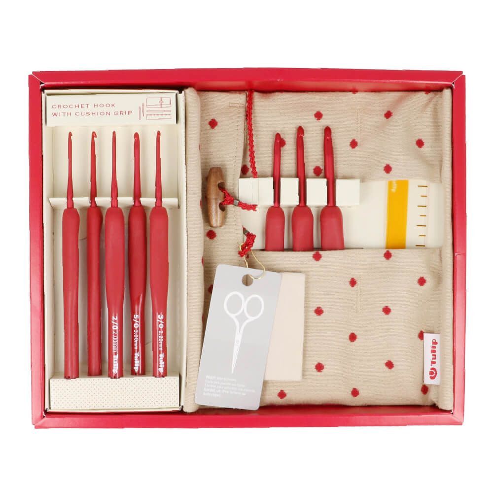 Tulip Etimo Red Crochet Hook Sets The Little Yarn Store
