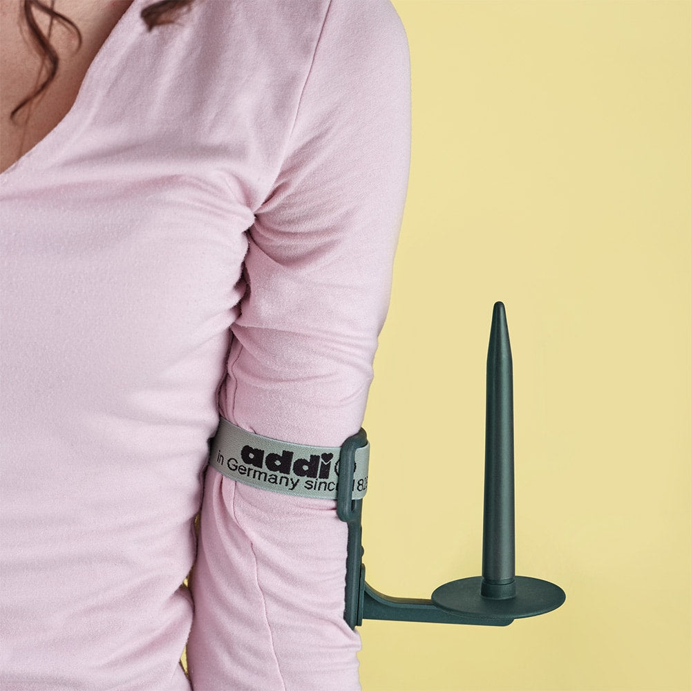 addiYarnArm Yarn Holder