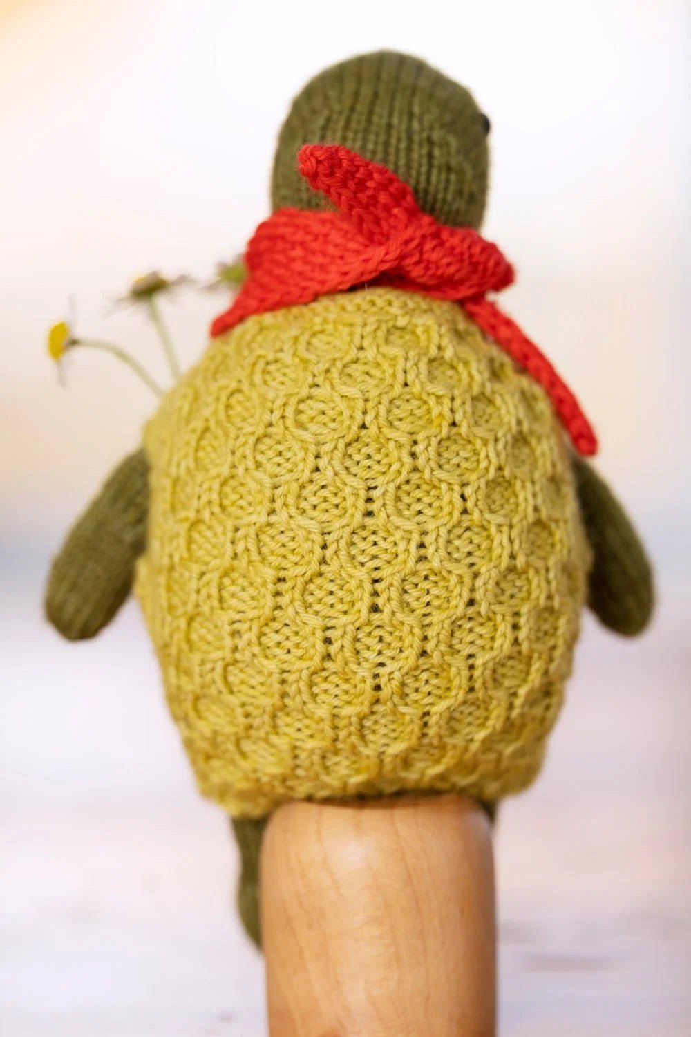 Chez Myrtil: More Seamless Friends to Knit and Love - Laine - The Little Yarn Store