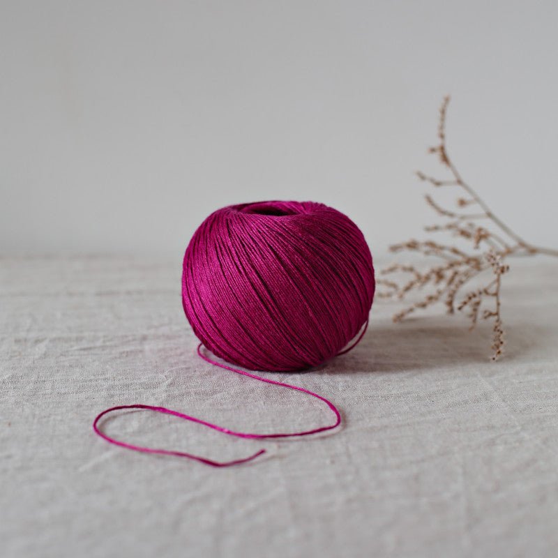 De Rerum Natura Antigone - De Rerum Natura - Fruit du Dragon - The Little Yarn Store