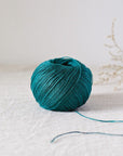 De Rerum Natura Antigone - De Rerum Natura - Libellule - The Little Yarn Store