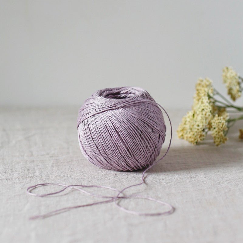 De Rerum Natura Antigone - De Rerum Natura - Lilas - The Little Yarn Store