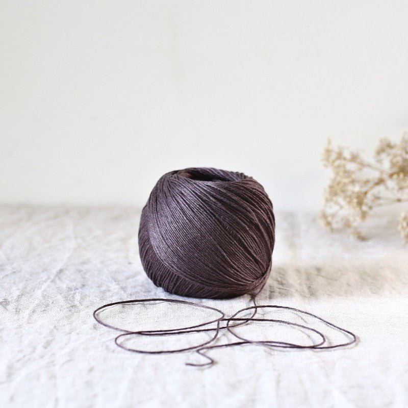 De Rerum Natura Antigone - De Rerum Natura - Prunelle - The Little Yarn Store