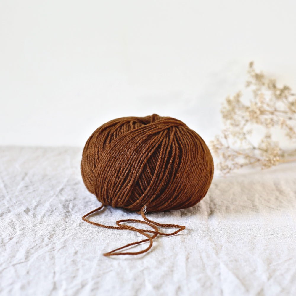 De Rerum Natura Gilliatt - De Rerum Natura - Caramel - The Little Yarn Store