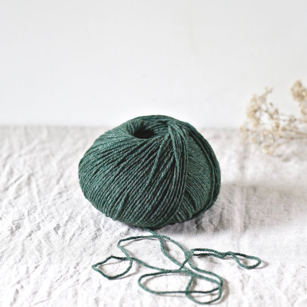 De Rerum Natura Gilliatt - De Rerum Natura - Cèdre - The Little Yarn Store