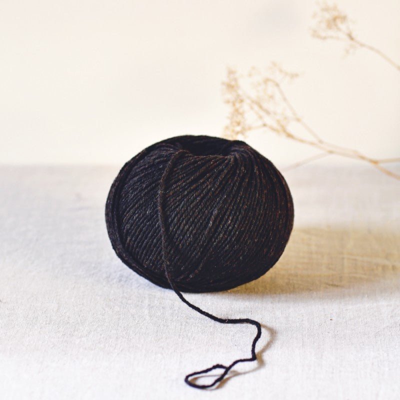De Rerum Natura Gilliatt - De Rerum Natura - Ebène - The Little Yarn Store