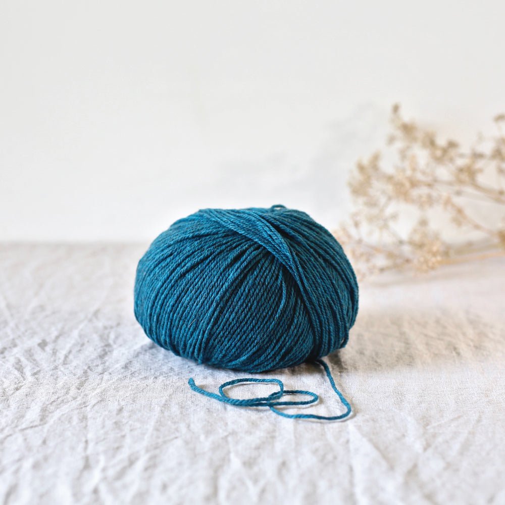 De Rerum Natura Gilliatt - De Rerum Natura - Plume - The Little Yarn Store