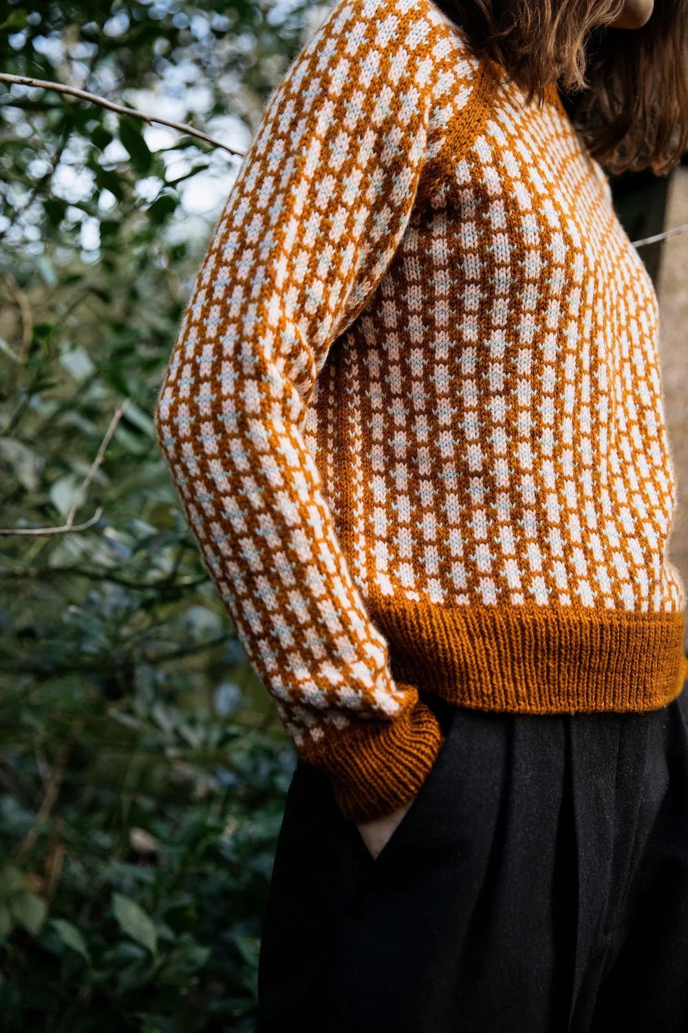 Field Notes: 20 Textured Knits for Everyday Beauty - Laine - The Little Yarn Store
