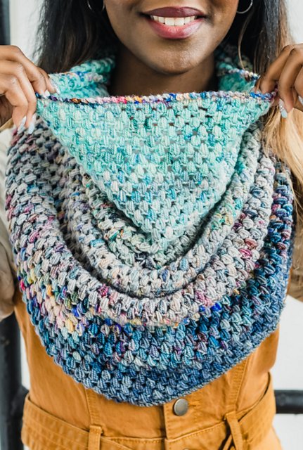 Juniper Cowl Crochet Kit - Koigu - The Little Yarn Store