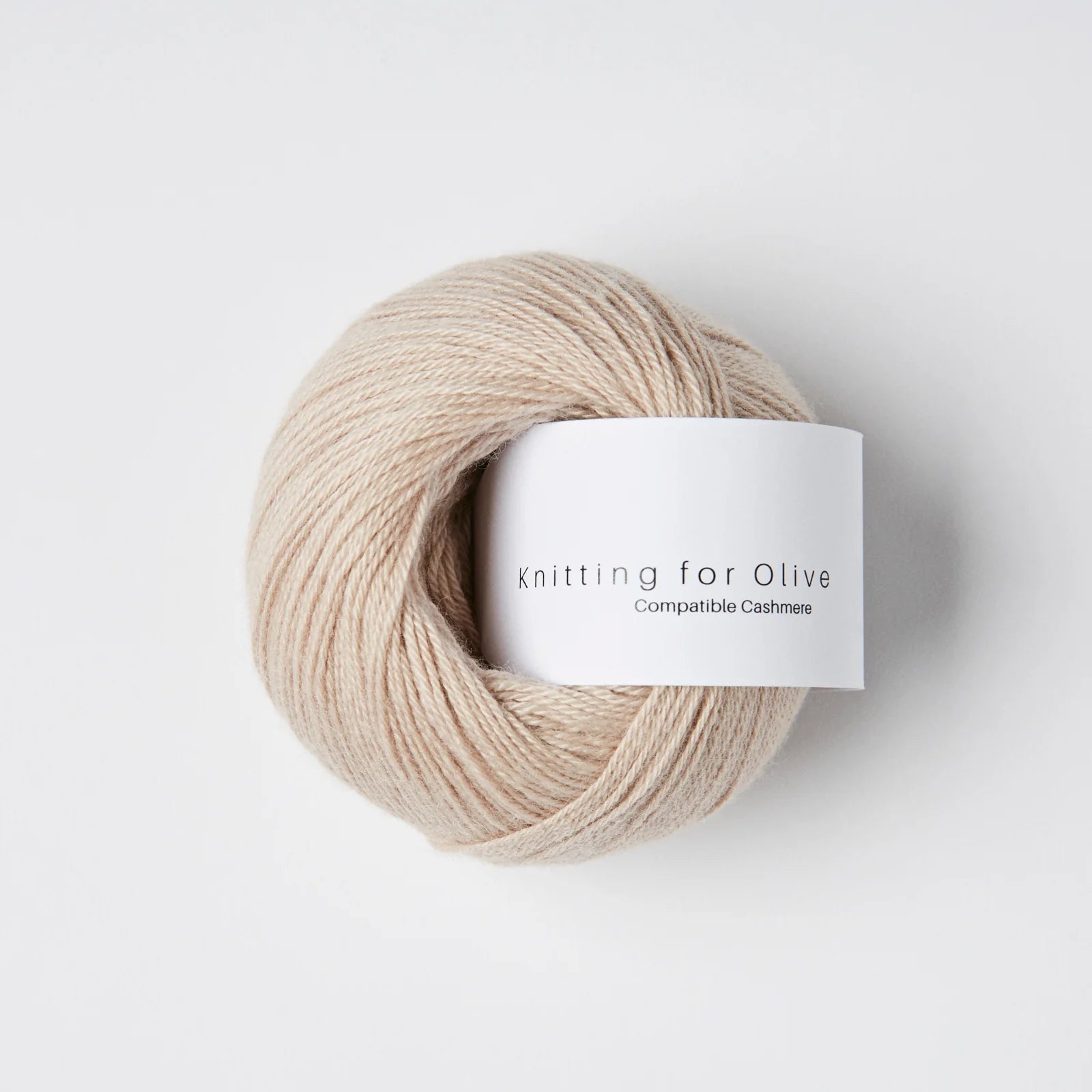 Knitting for Olive Compatible Cashmere - Knitting for Olive - Powder - The Little Yarn Store