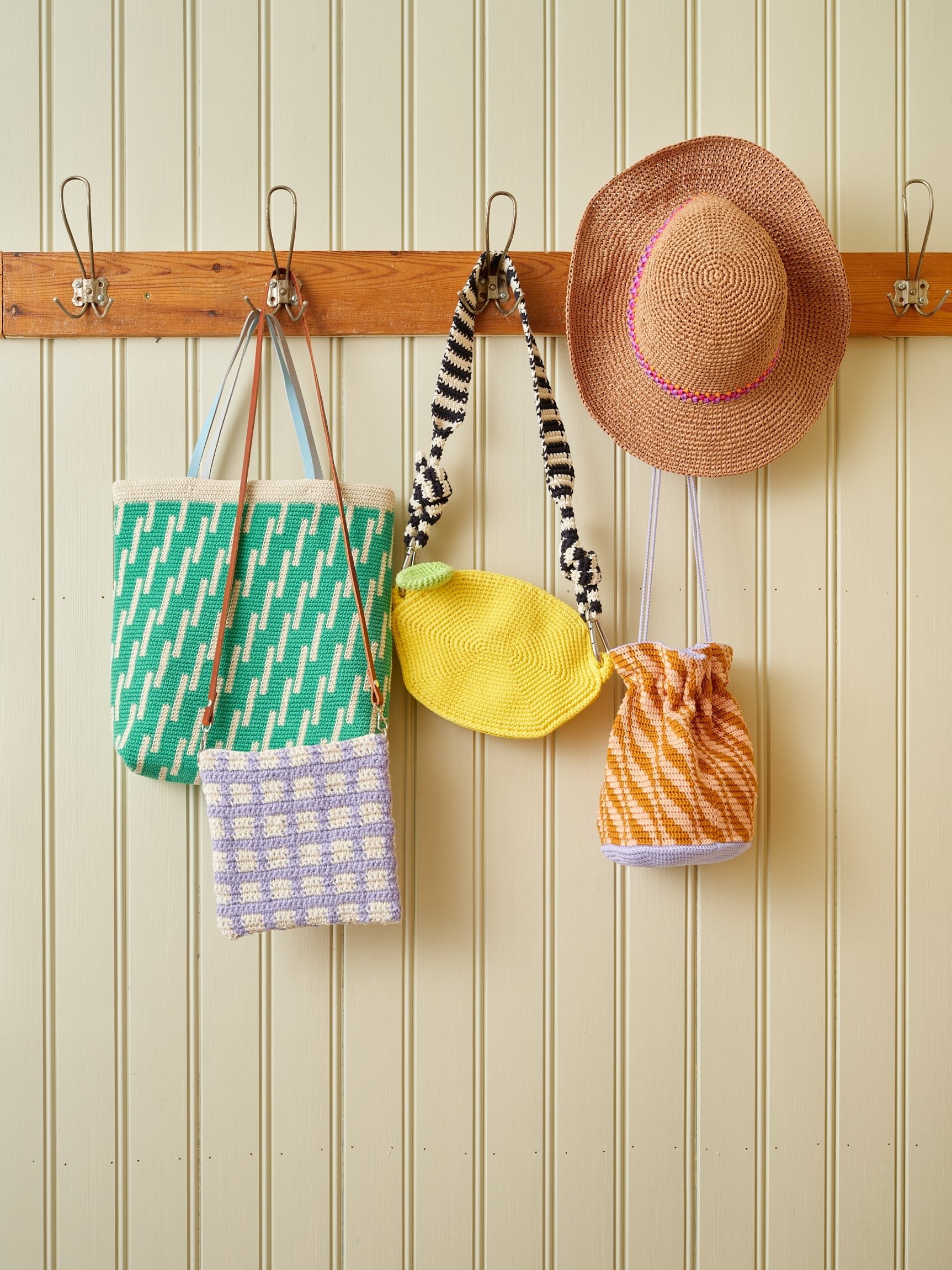 Let’s Crochet! - Laine - The Little Yarn Store