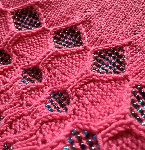 Masterclass: Knitting with Beads - The Little Yarn Store - Included - The Little Yarn Store