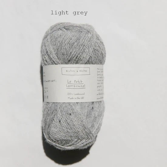 Biches &amp; Buches Le Petit Lambswool - Light Grey - 4 Ply - Biches &amp; Buches - The Little Yarn Store