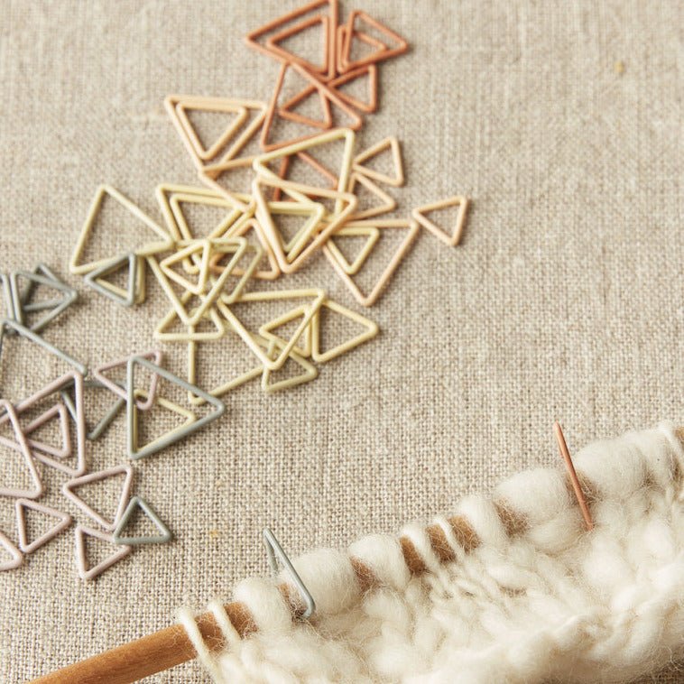 Cocoknits Triangle Stitch Markers - X-Small - Cocoknits - Notions - The Little Yarn Store